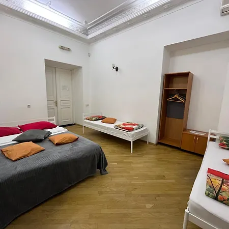 центрум апартаментс Hotel *