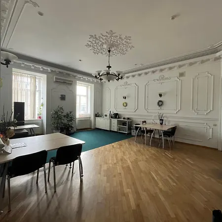 центрум апартаментс