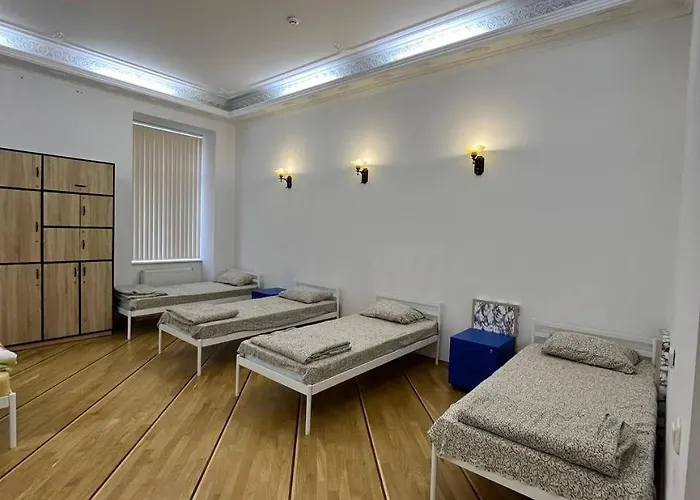 Hotel центрум апартаментс *